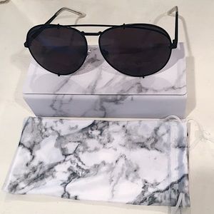 DIFF x KHLOE Sunglasses